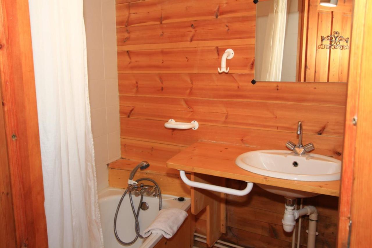 Le Barlet23 Pers Hameau Des Chazals Nevache Hautes Alpes Exterior foto